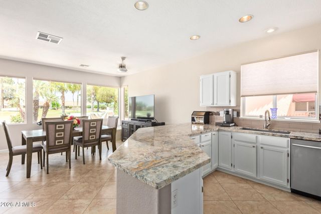 14606 W TRADING POST Drive, Sun City West, AZ 85375