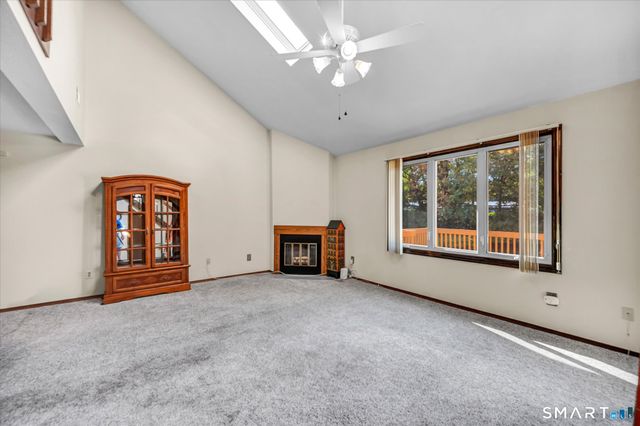 95 Copper Beech Drive 95, Rocky Hill, CT 06067