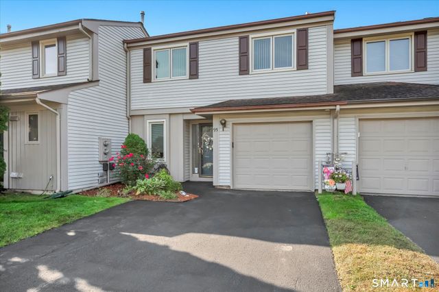 95 Copper Beech Drive 95, Rocky Hill, CT 06067