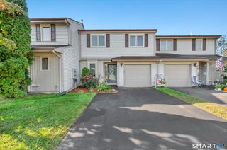 95 Copper Beech Drive 95, Rocky Hill, CT 06067
