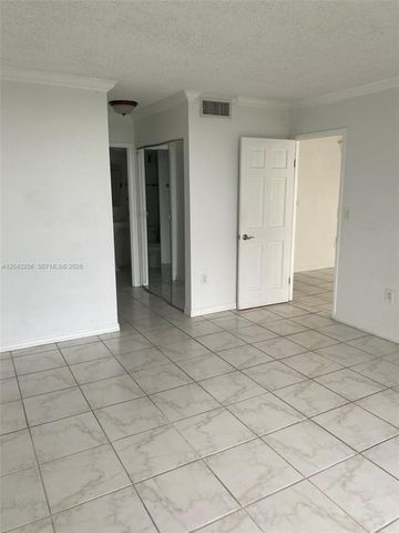 1301 NE Miami Gardens Dr 701W, Miami, FL 33179