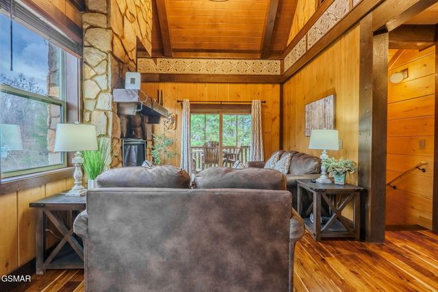 615 Rainbow Road, Sevierville, TN 37862