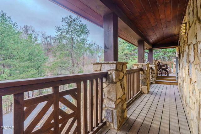 615 Rainbow Road, Sevierville, TN 37862