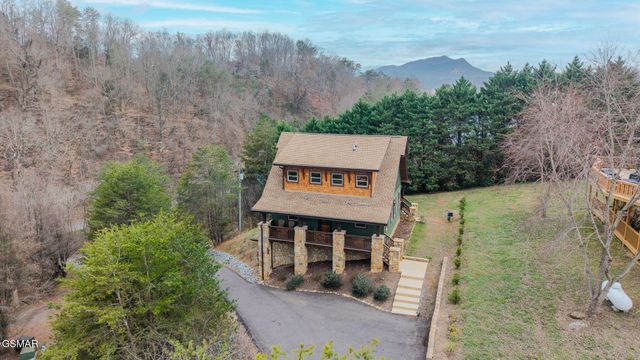 615 Rainbow Road, Sevierville, TN 37862