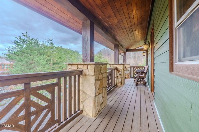 615 Rainbow Road, Sevierville, TN 37862