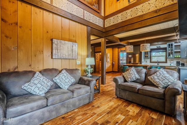 615 Rainbow Road, Sevierville, TN 37862