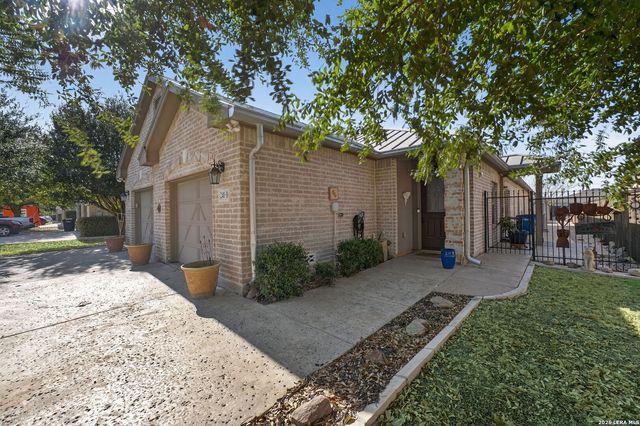 241 Anne Louise, New Braunfels, TX 78130