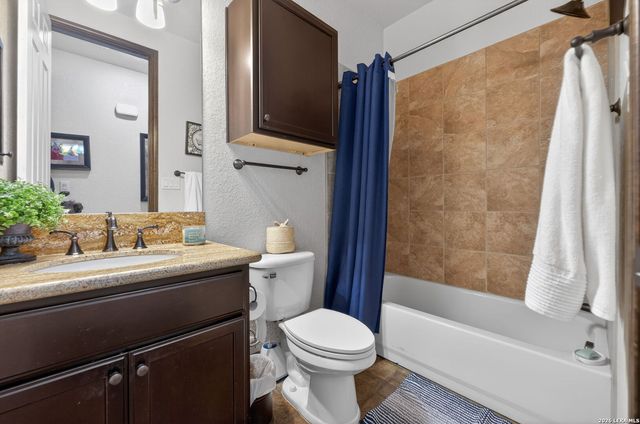 241 Anne Louise, New Braunfels, TX 78130