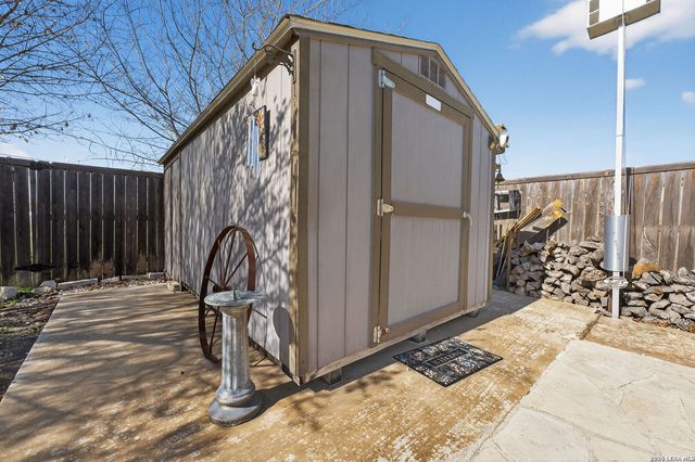 241 Anne Louise, New Braunfels, TX 78130