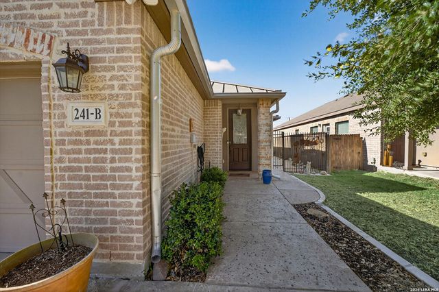 241 Anne Louise, New Braunfels, TX 78130