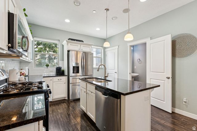 855 W CAPRAIA CT, Midvale, UT 84047