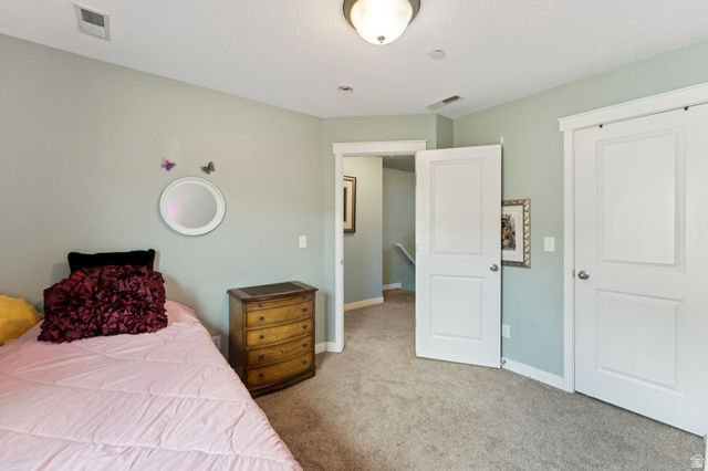 855 W CAPRAIA CT, Midvale, UT 84047