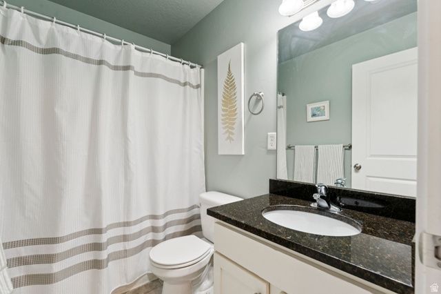 855 W CAPRAIA CT, Midvale, UT 84047