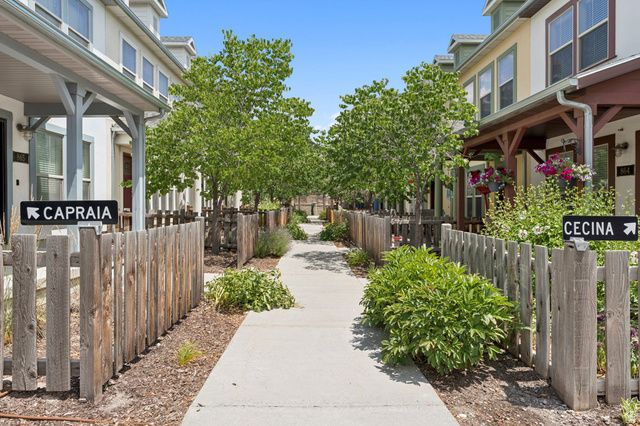 855 W CAPRAIA CT, Midvale, UT 84047