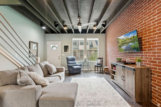 855 W CAPRAIA CT, Midvale, UT 84047