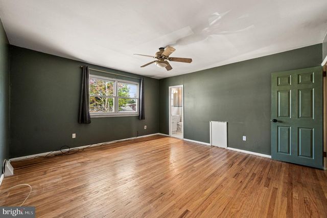 13043 WORTHINGTON RD, Philadelphia, PA 19116