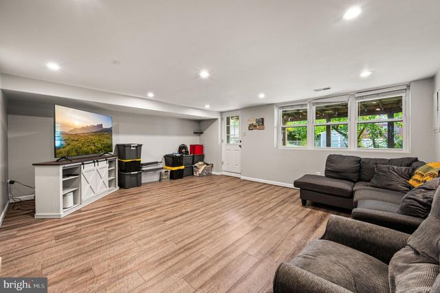 13043 WORTHINGTON RD, Philadelphia, PA 19116