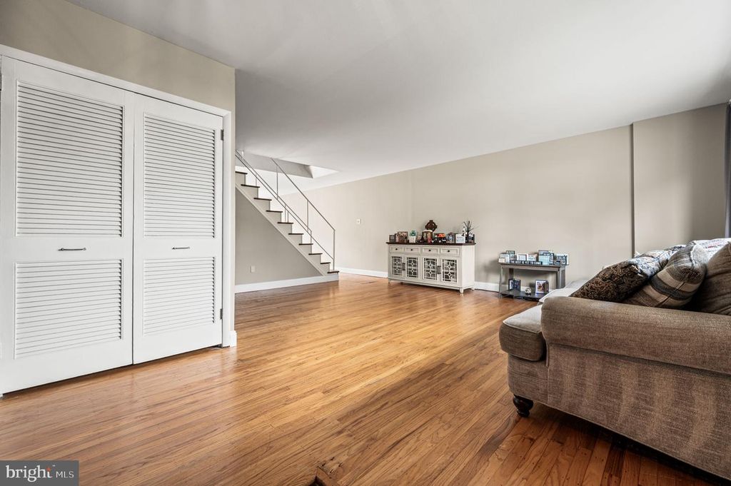 13043 WORTHINGTON RD, PHILADELPHIA, PA 19116 — photo 3