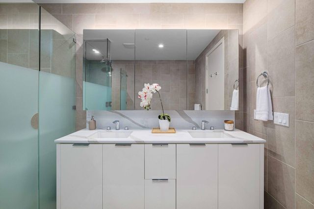 44 East Ave 4305, Austin, TX 78701