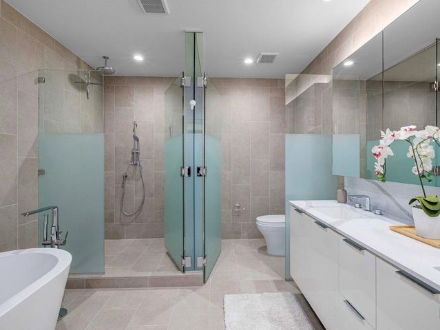 44 East Ave 4305, Austin, TX 78701