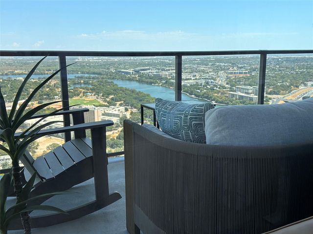 44 East Ave 4305, Austin, TX 78701