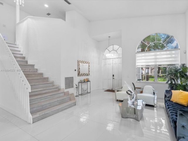 1607 SW 157th Avenue, Pembroke Pines, FL 33027