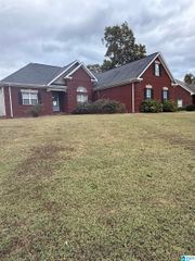 576 LILLIAN LANE, Anniston, AL 36207