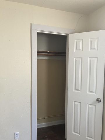 3810 New Orleans, Houston, TX 77020