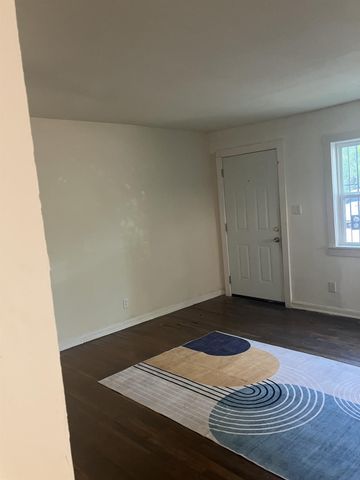 3810 New Orleans, Houston, TX 77020