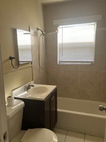 3810 New Orleans, Houston, TX 77020