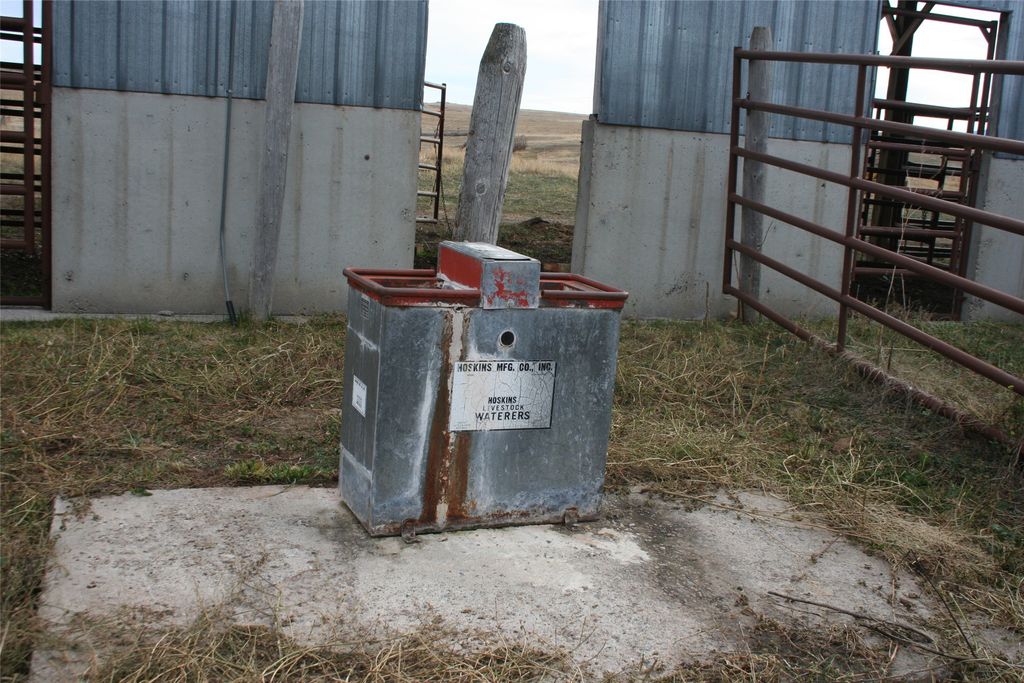 981 Cora Creek Road, Raynesford, MT 59469 photo 27