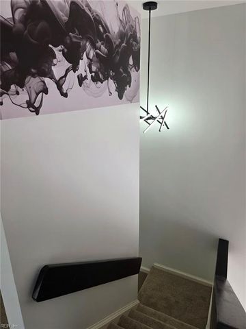 563 Ayrshire WAY G, Newport News, VA 23602