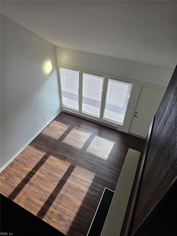 563 Ayrshire WAY G, Newport News, VA 23602