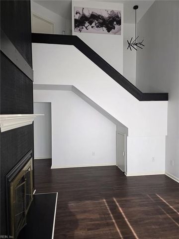 563 Ayrshire WAY G, Newport News, VA 23602