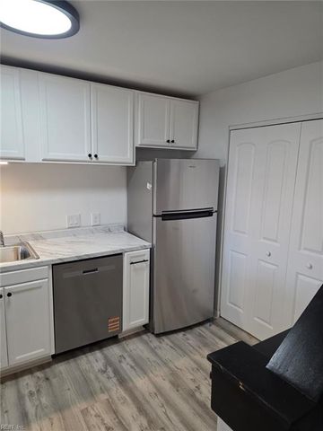 563 Ayrshire WAY G, Newport News, VA 23602