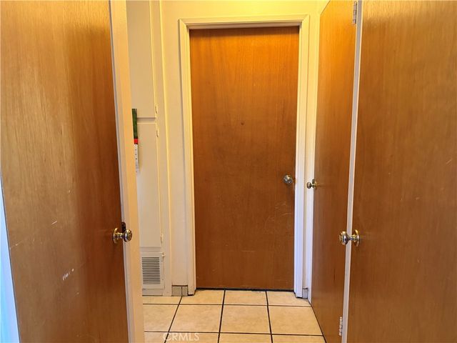 891 S Inez, Hemet, CA 92543