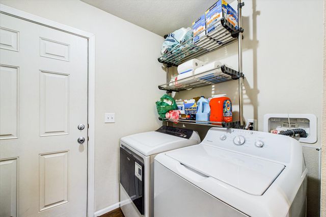 700 Sea Avenue 10, Eureka, CA 95503