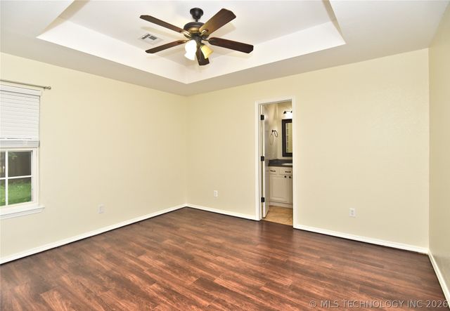 7842 E 132nd Street, Bixby, OK 74008