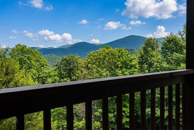 224 Crest Road, Blairsville, GA 30512
