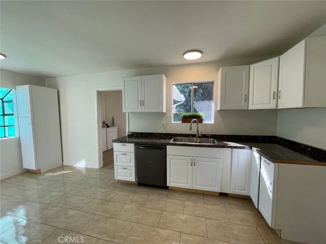 7359 Amestoy, Van Nuys, CA 91406