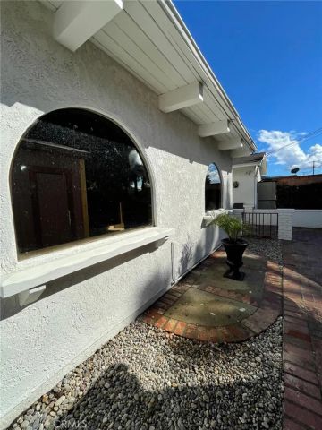 7359 Amestoy, Van Nuys, CA 91406