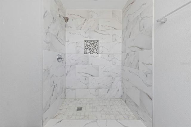 1920 N HIGHLAND AVENUE, Clearwater, FL 33755