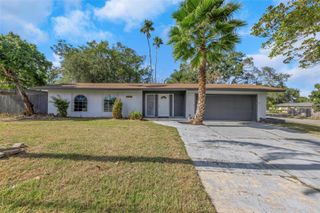 1920 N HIGHLAND AVENUE, Clearwater, FL 33755