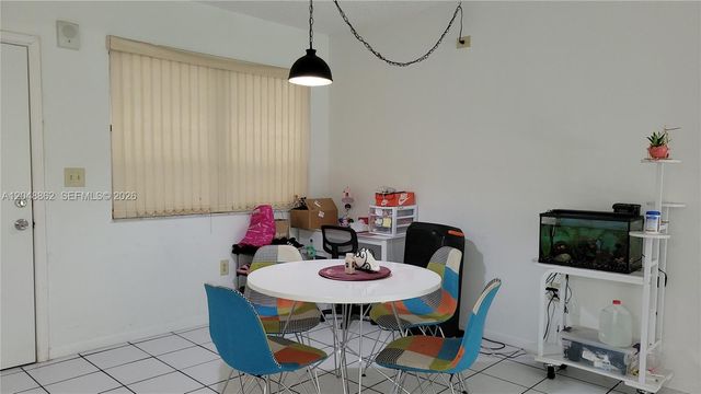 461 Ives Dairy Road 2042, Miami, FL 33179