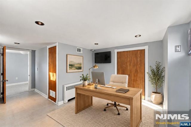 66 Avenue F, Lodi, NJ 07644