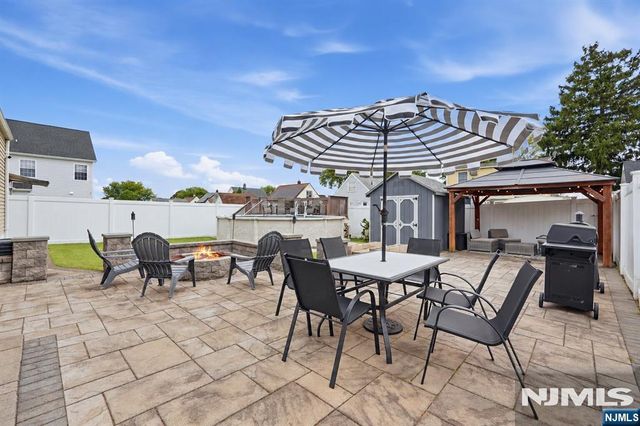 66 Avenue F, Lodi, NJ 07644