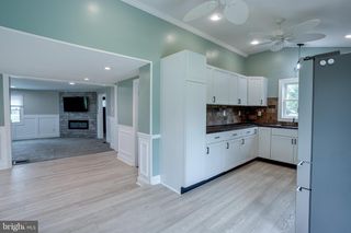 248 DAVISTOWN RD, Blackwood, NJ 08012