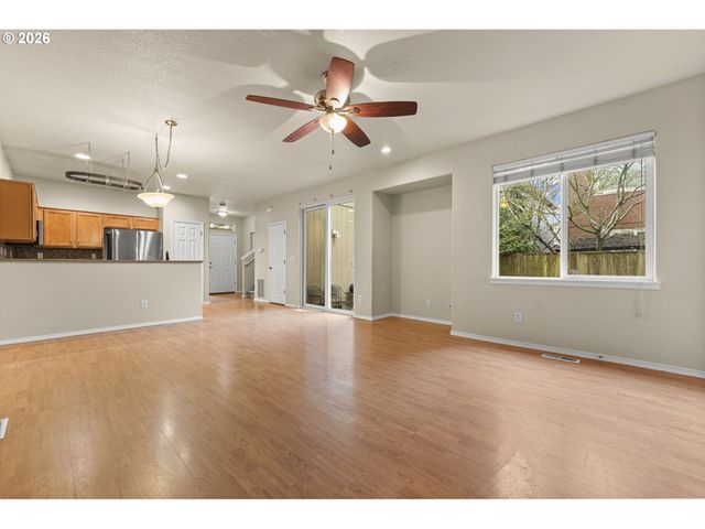 3527 Se SAN MARINO Ave, Hillsboro, OR 97123