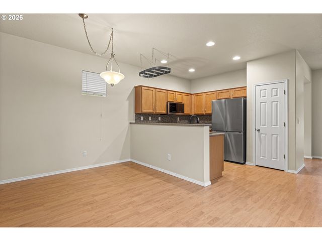 3527 Se SAN MARINO Ave, Hillsboro, OR 97123