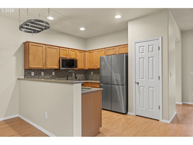 3527 Se SAN MARINO Ave, Hillsboro, OR 97123